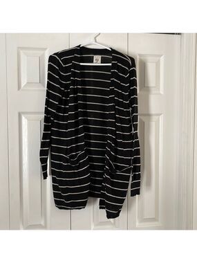Billabong Sweater Size m🥰🥰